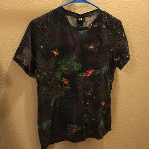 H&M small floral t shirt